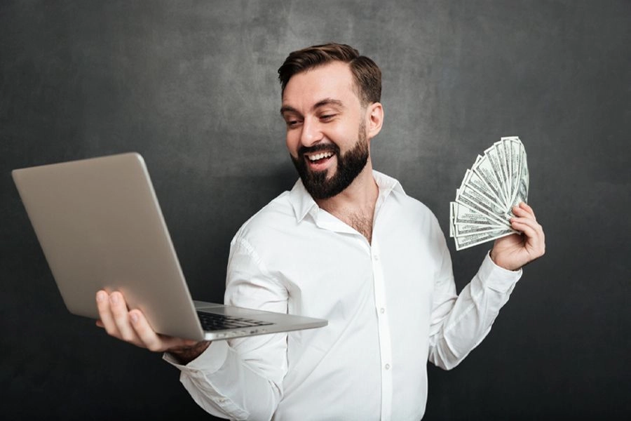 ساخت رایگان وبسایت بهتره یا پولی؟